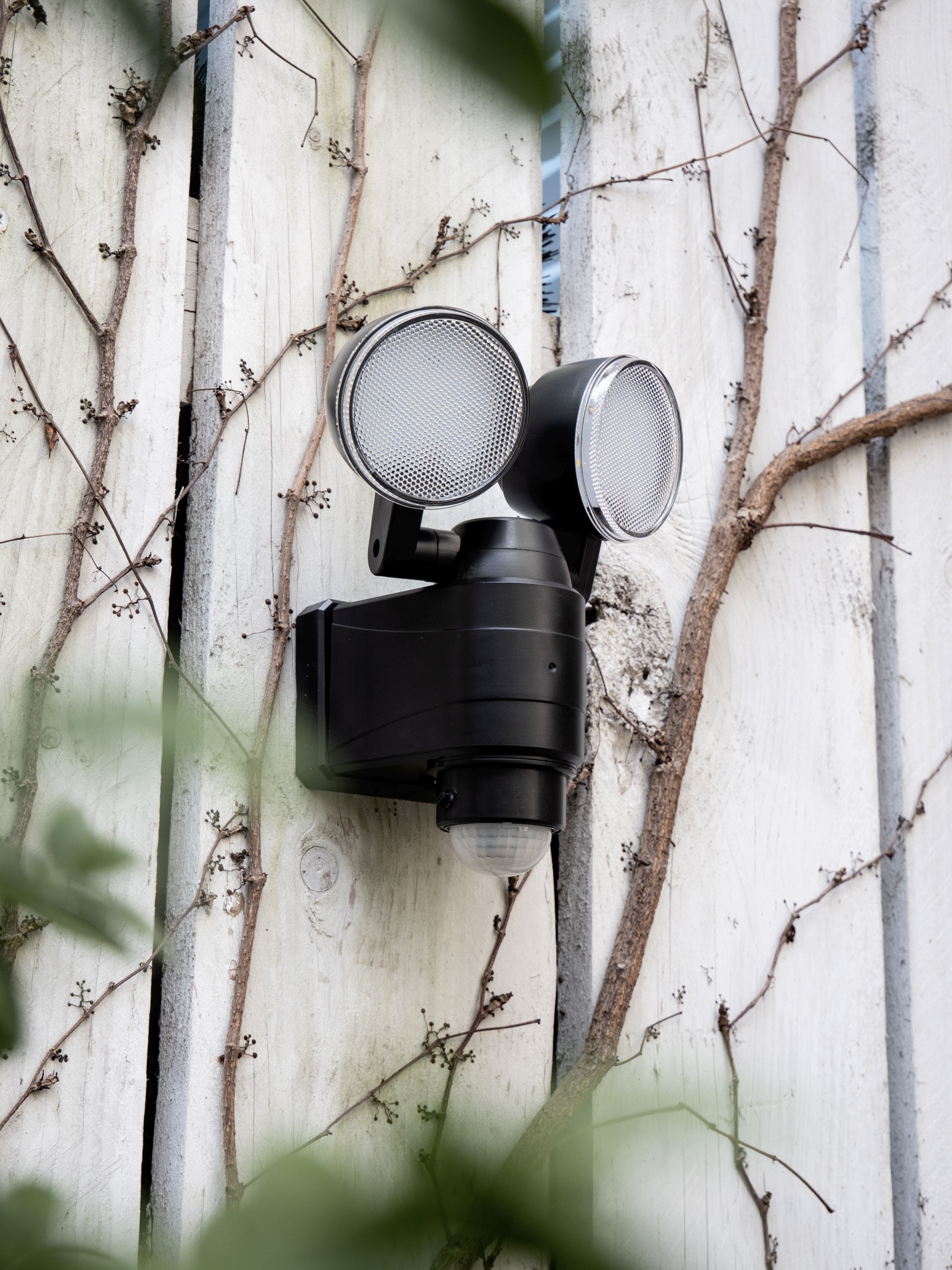 PROYECTOR SOLAR 2 FOCOS DE.MOV 700LM IP44 XANLITE EG-PRS700D